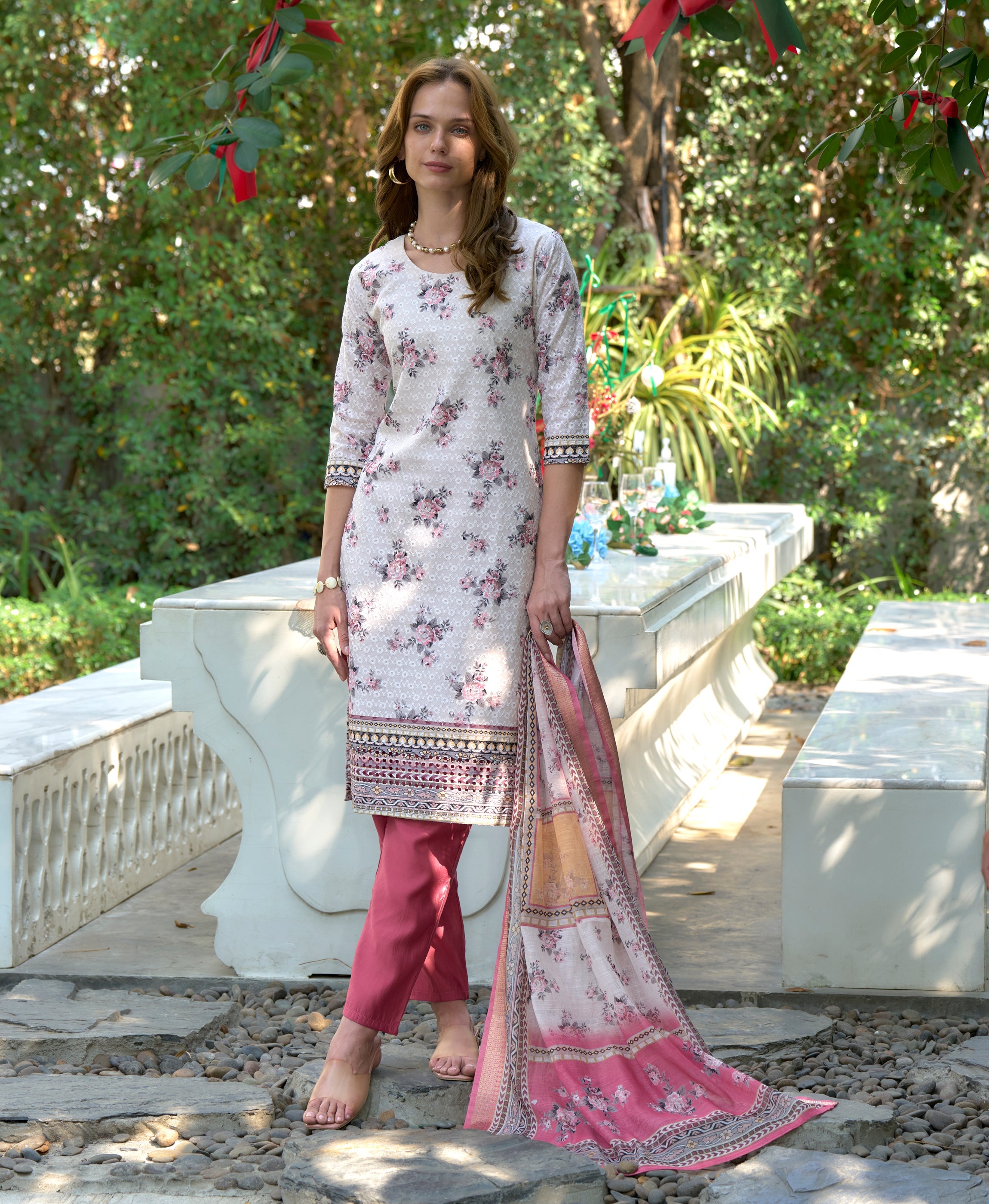 Pink Cotton Floral & Leaf Straight Kurti Set
